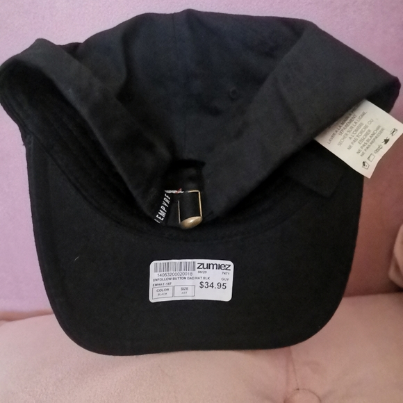 BNWT Empyre Curved Hat - Picture 2 of 2